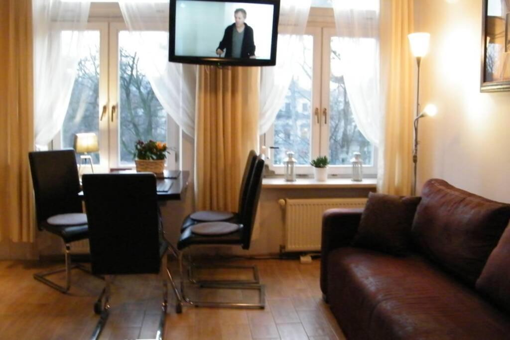 Komfortowy Apartament - Obok Rynku — Zdjęcia 1
