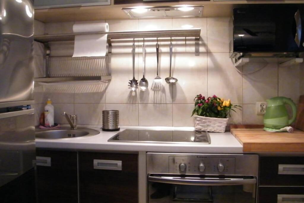 Komfortowy Apartament - Obok Rynku — Zdjęcia 3